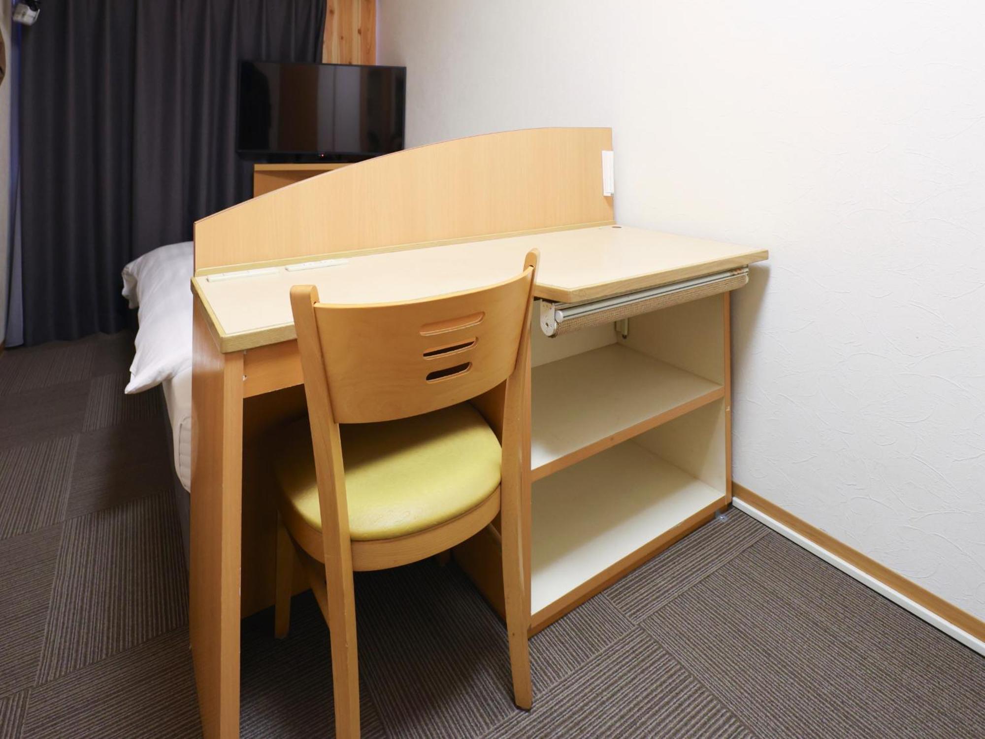 Tennen Onsen Taho-No-Yu Dormy Inn Niigata Room photo